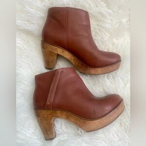 Kelsi Dagger Chestnut Brown Leather Ankle Booties